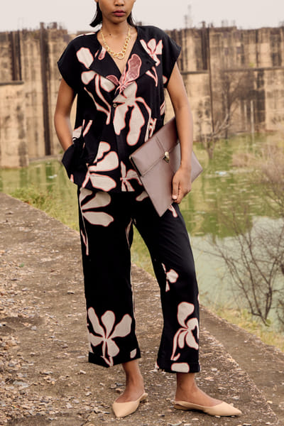 White and black floral lino print co-ords