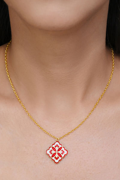 White and red floral meenakari chain necklace
