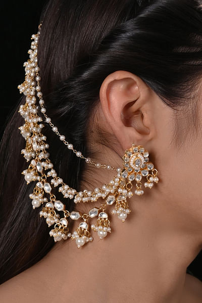 White jadau kundan chain extension earrings