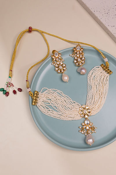 White kundan and shell pearl choker set