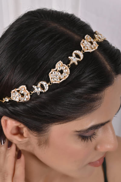 White kundan jadau headgear