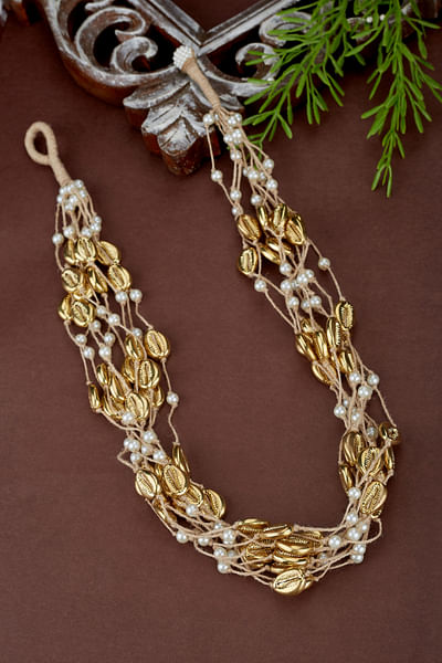 White pearl and cowry jute necklace