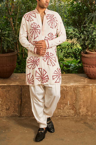 White triangle mirror work kurta set