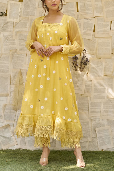 Yellow floral embellished kurta set