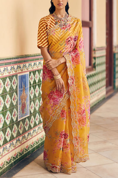 Yellow floral print scalloped sari set