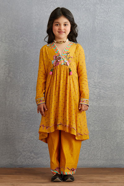 Yellow floral print woven kurta set