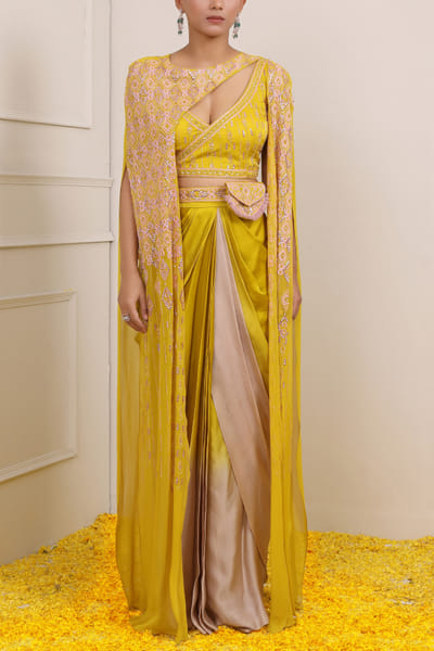 Miku Kumar Yellow geometric embroidery cape and skirt set MKUJAN24D103