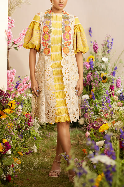 Yellow tie-dye ruched dress