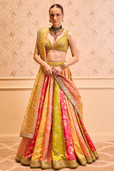 Cedar & Pine Multicolour floral embroidered lehenga set CEDAAUG26D153622
