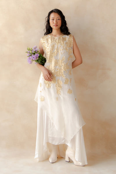 Richa Khemka White embroidered overlay dress RICHJUL26D149141