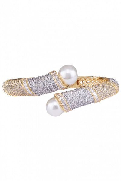 Two-tone diamond bracelet