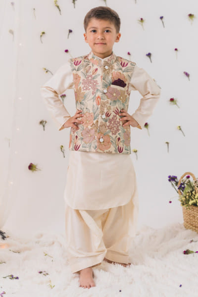 Ivory silk bandi kurta set