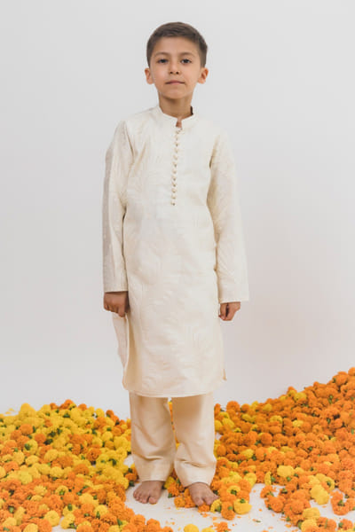 Chotibuti Ivory chanderi tissue kurta set CHOTJUL26D148805