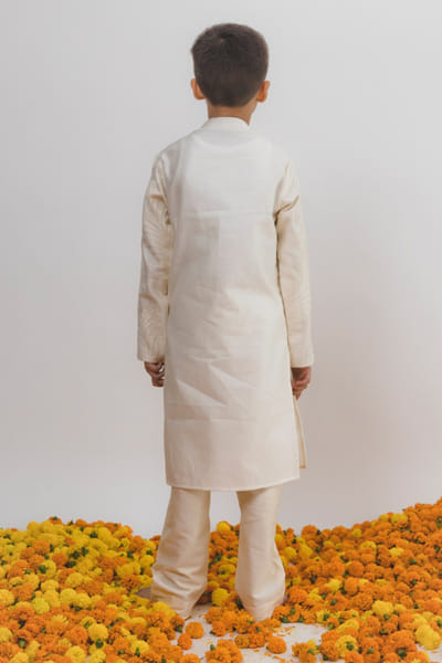 Chotibuti Ivory chanderi tissue kurta set CHOTJUL26D148805