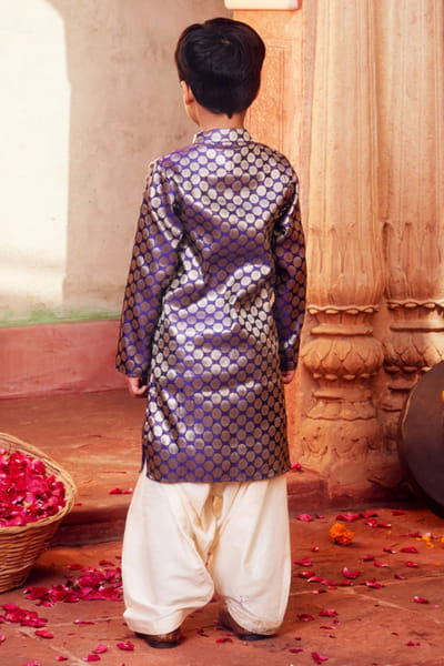 Chotibuti Purple brocade banarasi silk kurta set CHOTJUN26D147354