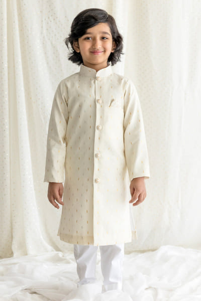 Chotibuti Off-white embroidered sherwani set CHOTJUN26D147483