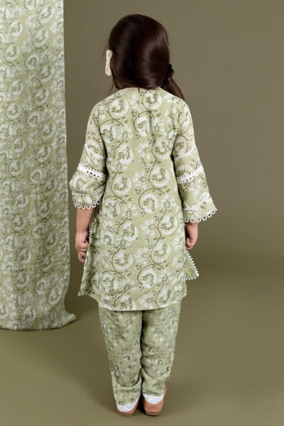 Chotibuti Green lace embroidered dhoti kurta set CHOTJUL26D148713