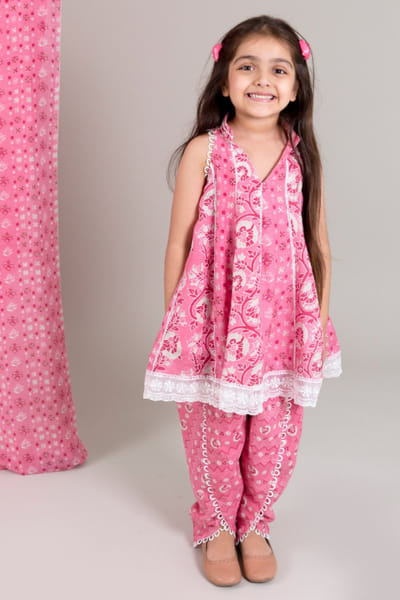 Chotibuti Pink printed dhoti kurta set CHOTJUL26D148718