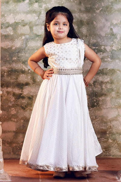 Chotibuti White embroidered anarkali CHOTJUN26D147349