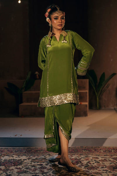 Mehendi green applique work kurta skirt set