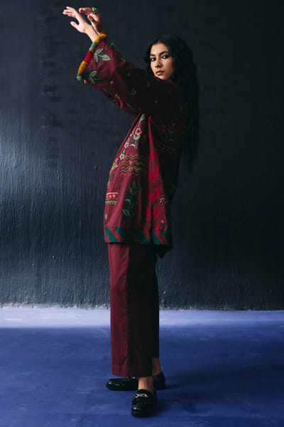Bo tree Maroon floral thread embroidered kurta set BOTRJUL26D149074