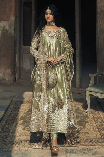 Pistachio green embroidered kurta set