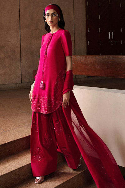 Hot pink floral embellished kurta set
