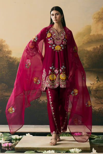 Chandrima Cherry red thread embroidered dupatta CHANAUG26D151313