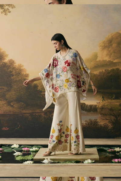 Chandrima Ivory floral bead embroidered kaftan CHANAUG26D251324