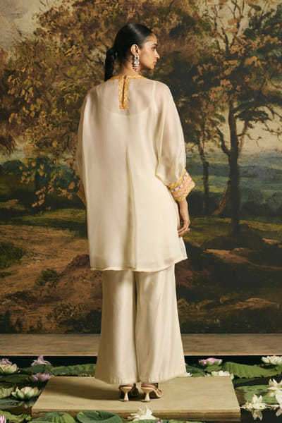 Chandrima Ivory floral cutwork tunic set CHANAUG26D251327