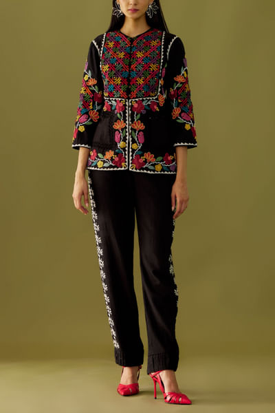 Black embroidered pants