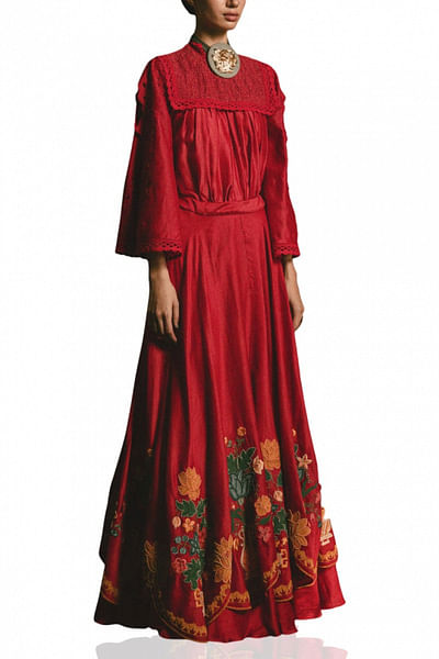 Red scalloped lehenga skirt
