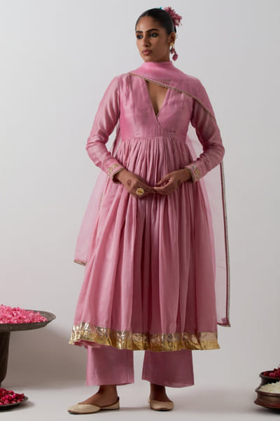 Pink embroidered kurta set