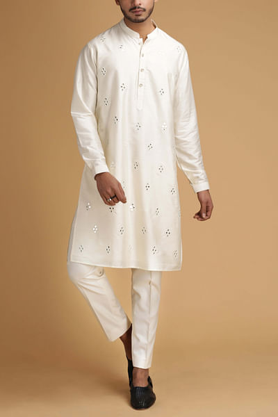 Ivory embroidered kurta set