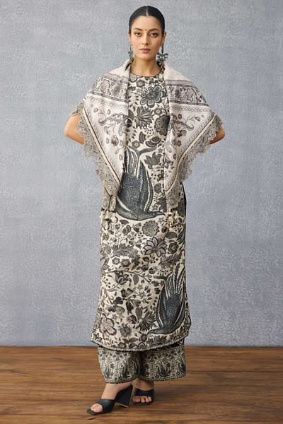 Black and white floral printed kurta set