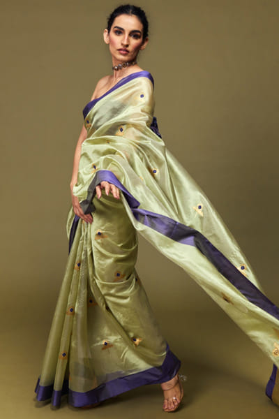 Pista zari border chanderi sari set