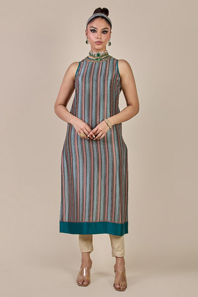 Turquoise and ivory chevron printed tunic