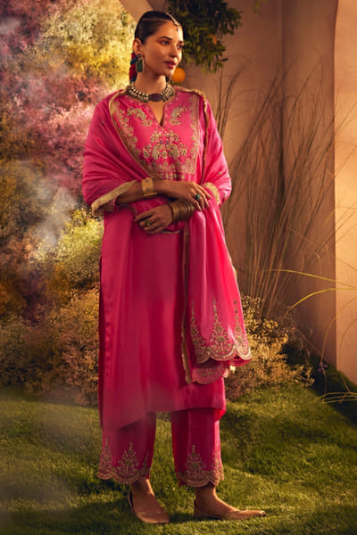 Hot pink aari embroidered kurta set
