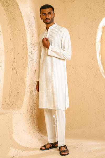 Off-white pintuck kurta set