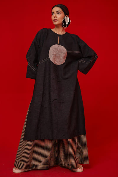 Stoïque Black and grey appliqué tunic STOÏMAY26D144720