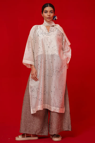 Stoïque Ivory and black hand block printed tunic STOÏMAY26D144691
