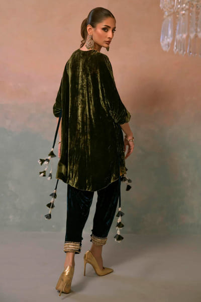 Khushboo & Pankaj Olive green embroidered kurta set KHUSAPR26D142871