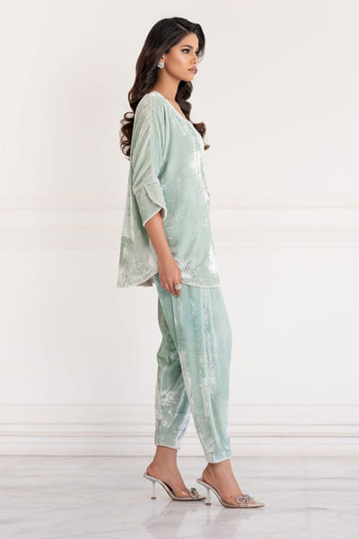 Khushboo & Pankaj Ice blue embroidered velvet co-ord set KHUSAPR26D142873