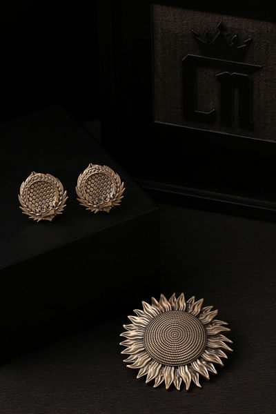 Sunflower brooch and cufflinks gift set