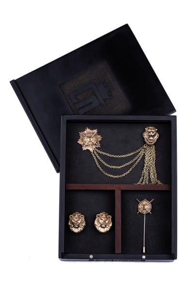 Lion head accessory gift box