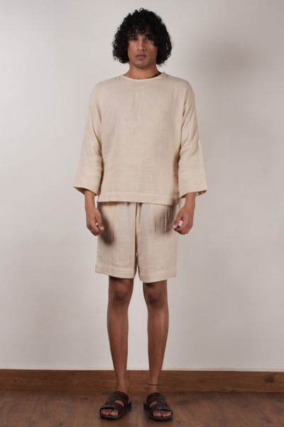 Off-white crushed cotton shorts