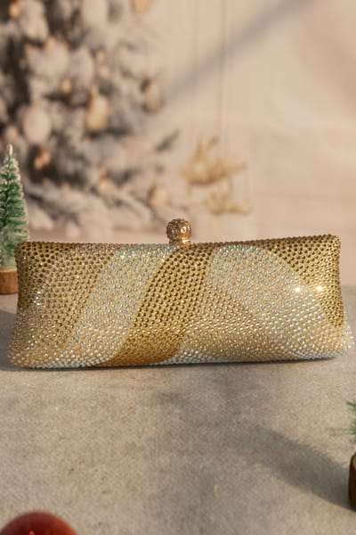 Gold crystal ripple clutch