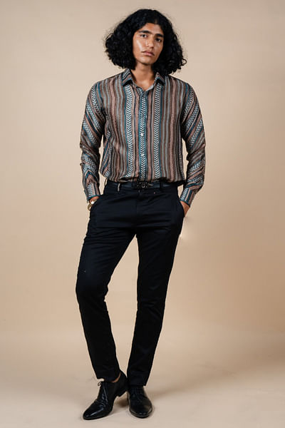 Blue chevron printed shirt