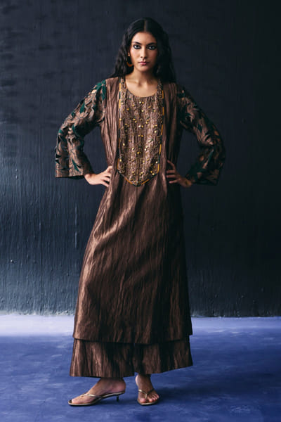 Bo tree Dark gold crystal embroidered kurta set BOTRJUL26D149058
