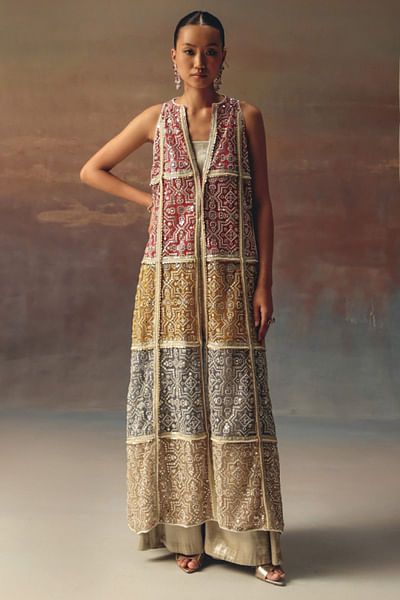 Multicolor embellished long overlay